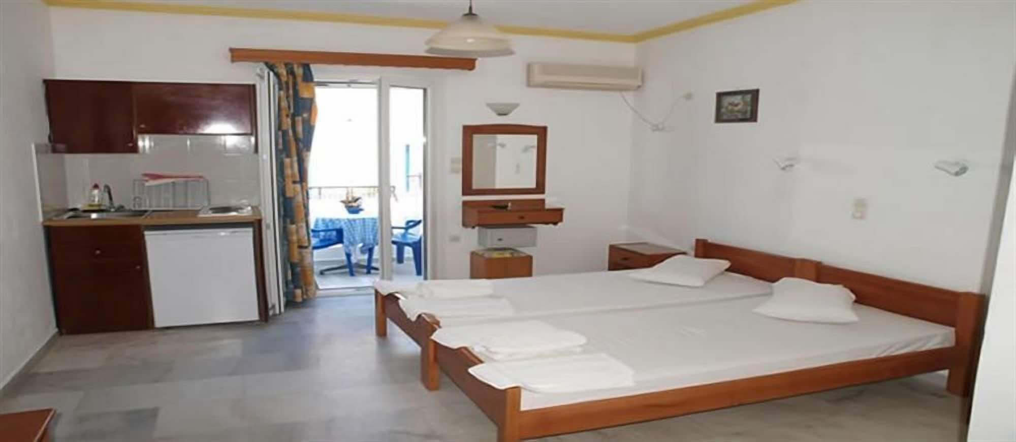 Studios Rea Sun Naxos City ภายนอก รูปภาพ